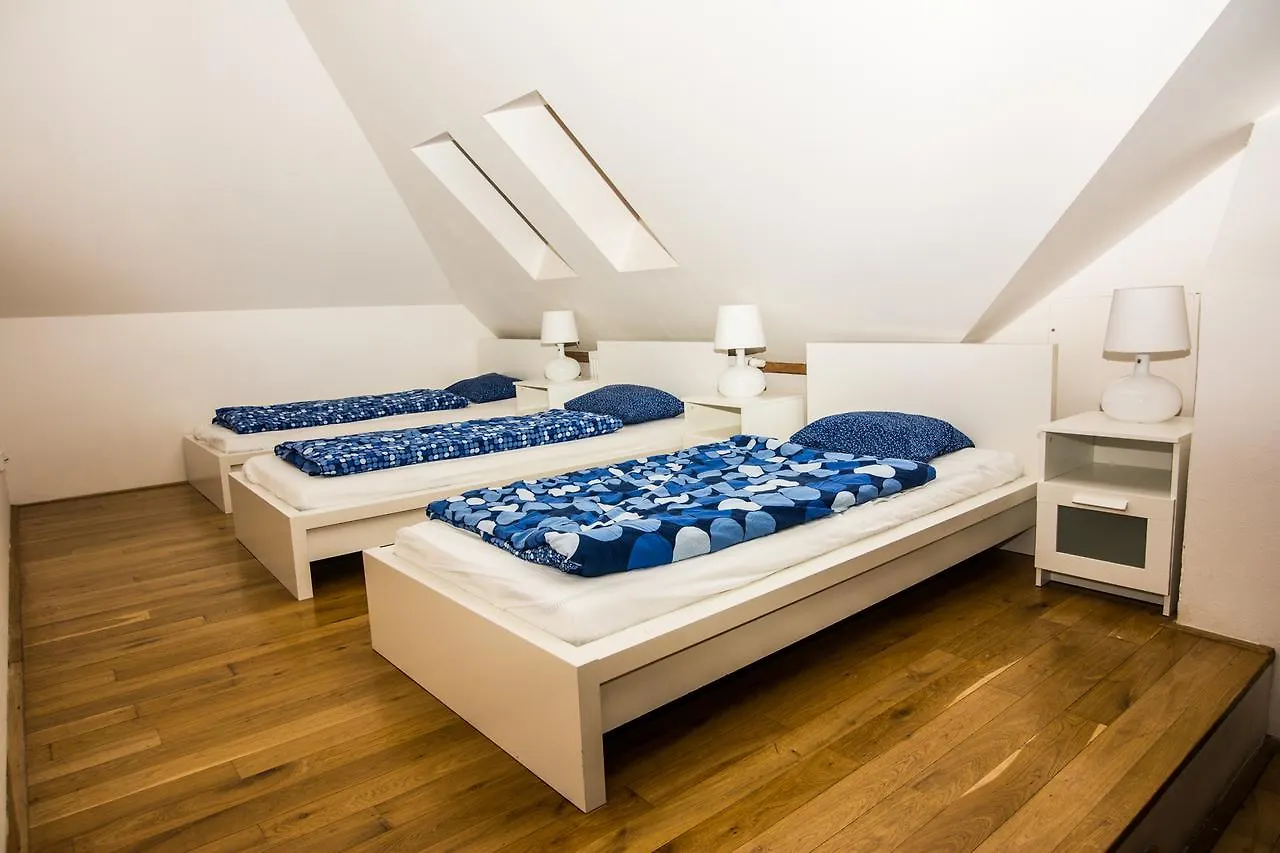 Onefam Miru Hostel