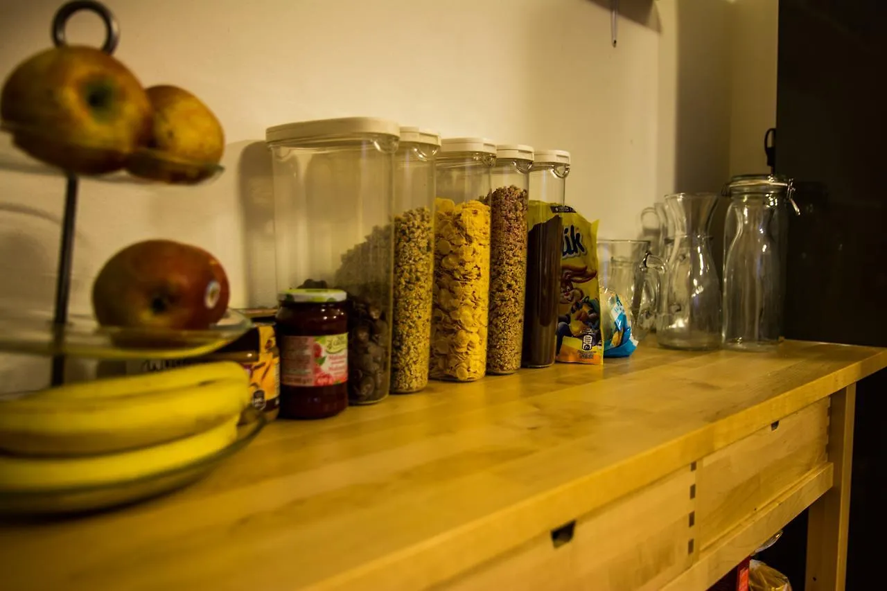 Hostel Onefam Miru Praga
